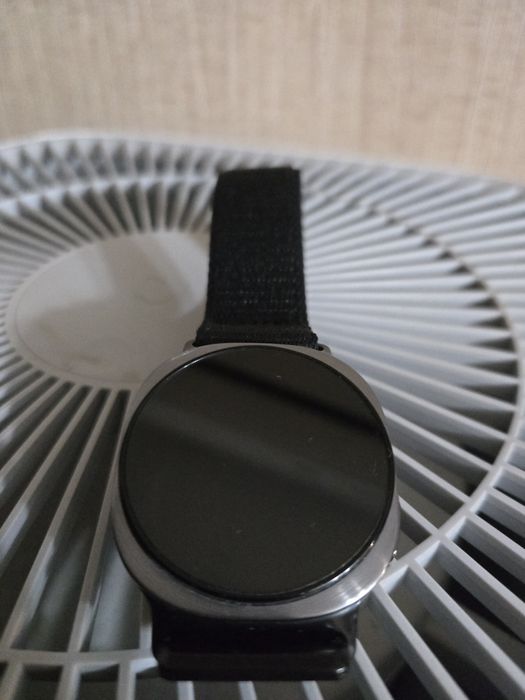 Продам часы Samsung watch 8, 40мм