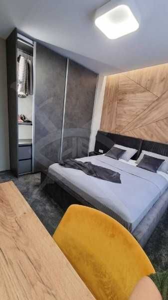 Продава се Многостаен апартамент в Пловдив, Кючук Париж - 98 кв.м за 2990 €/кв.м - Снимка #4