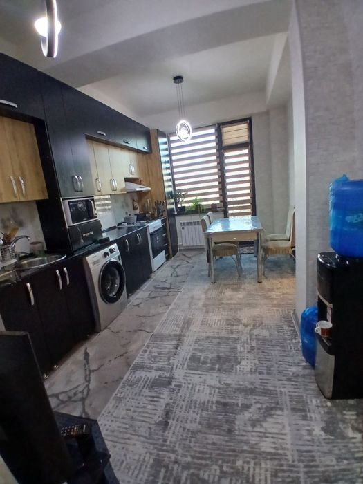 Квартира сотилади