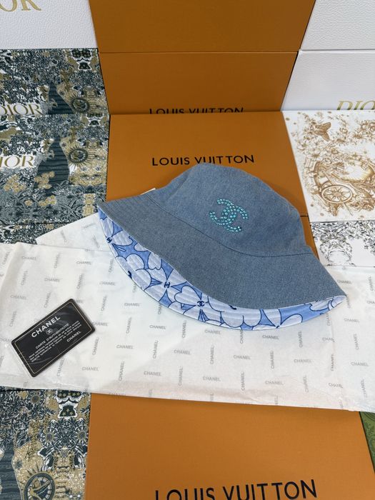 Дизайнерска шапка New Season