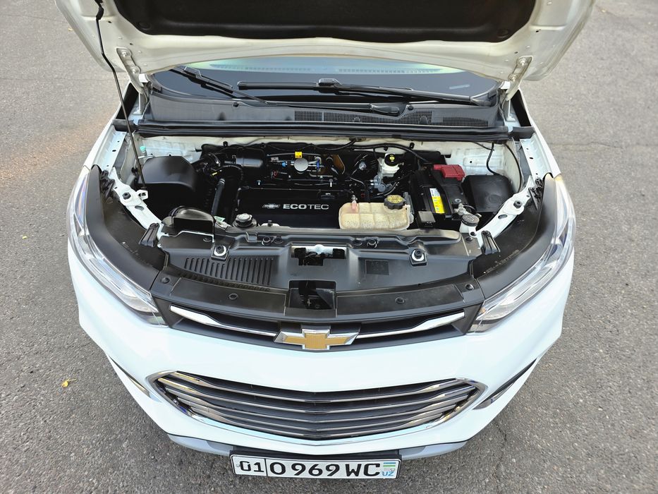 Tracker 1.8 premer