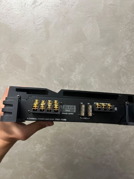 Amplificator auto Alpine PMX-F640 – 4 canale / 640W