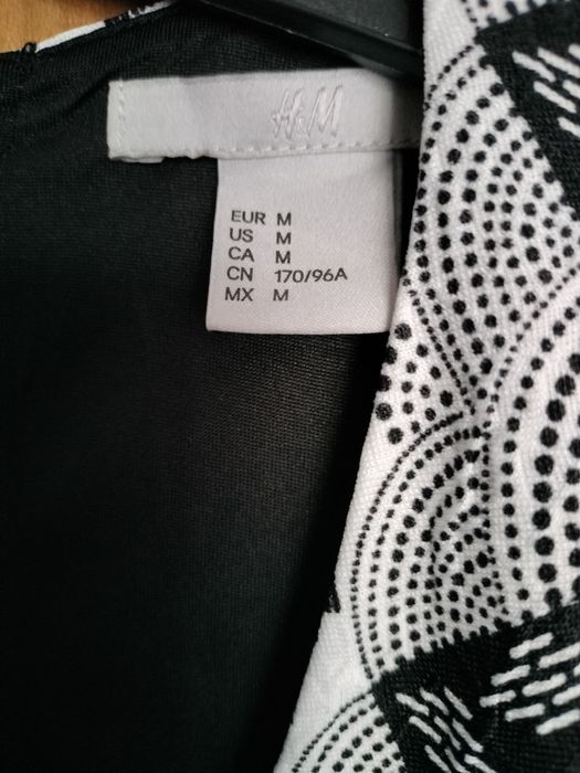 Rochie midi alb cu negru dama M H&M