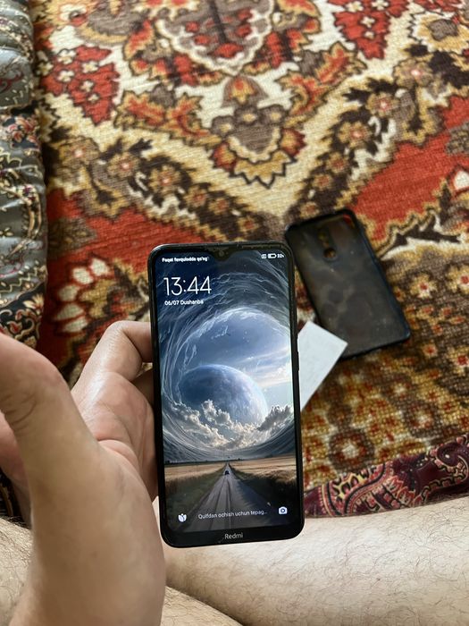 Redmi 8 sotiladi