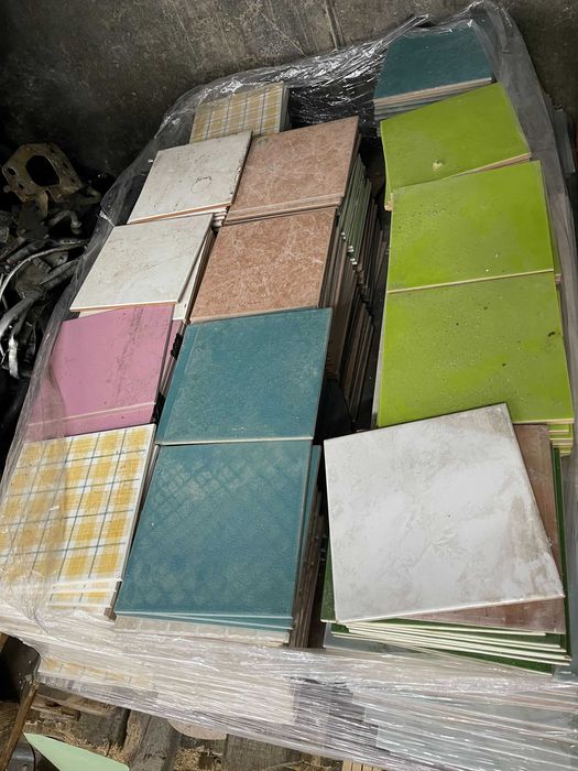 Италиански плочки Фаянс и под