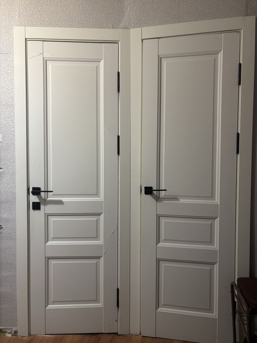 Продам 2 двери в Отличном состояние как новый