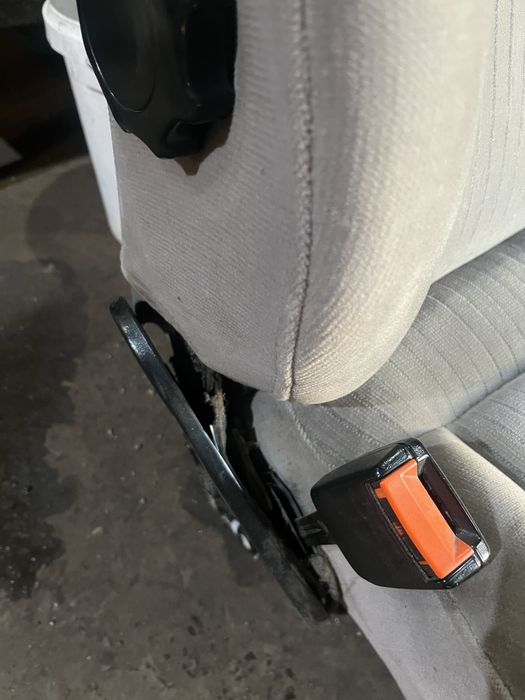 Продаю сиденье водительская