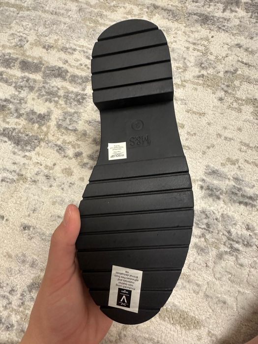 Vind Ghete dama numărul 37