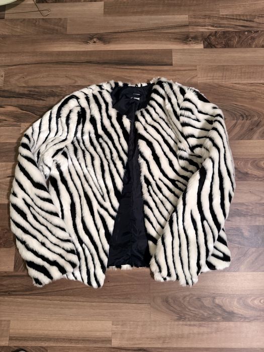 Blana imprimeu zebra. Masura S-36