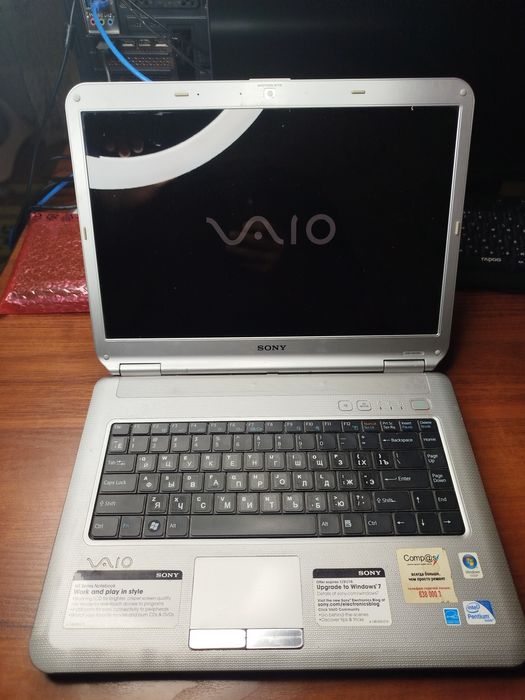 Продается японский ноутбук Sony Vaio Dual Core 3/320Gb состояниеси зор