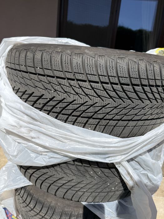 Set Jante originale Mercede W213 17 inch  cauciucuri ianrna Goodyear DOT 2022