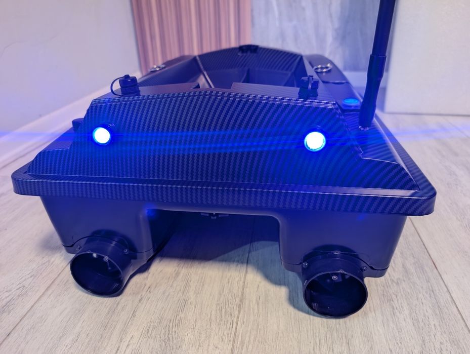 Висок клас лодка за риболов