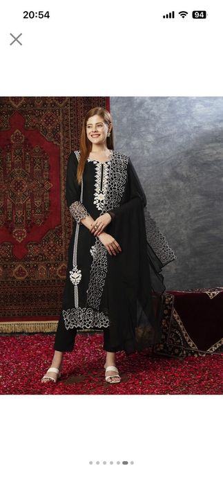 Женские одежды с Индии