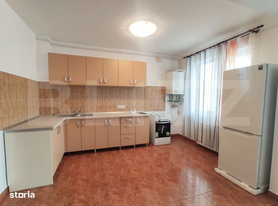 Apartament cu 2 camere, 70 mp, etaj 1, parcare privata, zona Semicentr
