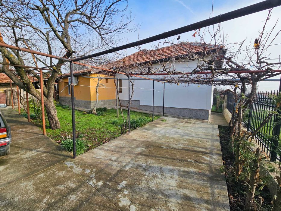 Продава се Къща в с. Драгижево, Област Велико Търново - 100 кв.м за 638 €/кв.м - Снимка #2