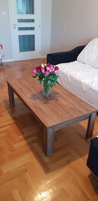 Холна маса - чисто нова