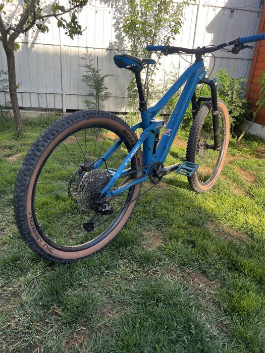 Bicicleta full suspension enduro cube stereo 140 race conditie buna