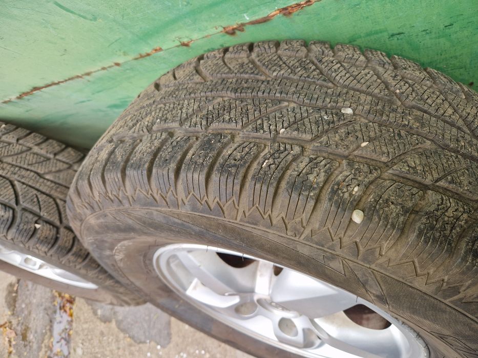 Гуми с джанти за Соренто