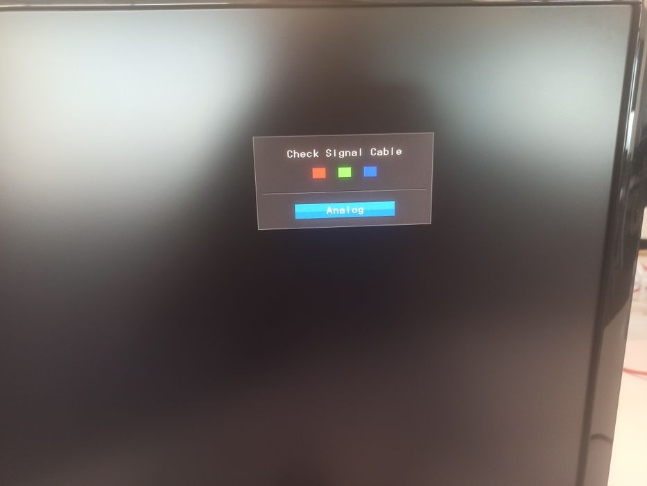 24" Монитор Samsung S24D330 / Full HD -  За офис и дома