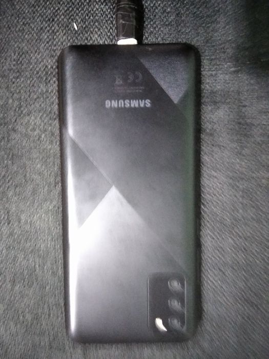Samsung Galaxy A02S cu displayul spart. Nu are cont. Touch-ul funcționează parțial