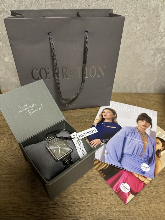 Чисто нов дамски часовник