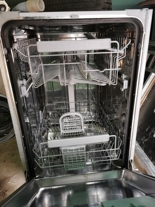 Съдомиялна за ремонт или части