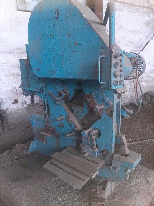 Кайчи сотилади холати яхши ишлаб турган