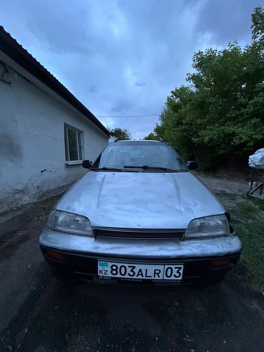 Suzuki swift 1993 года