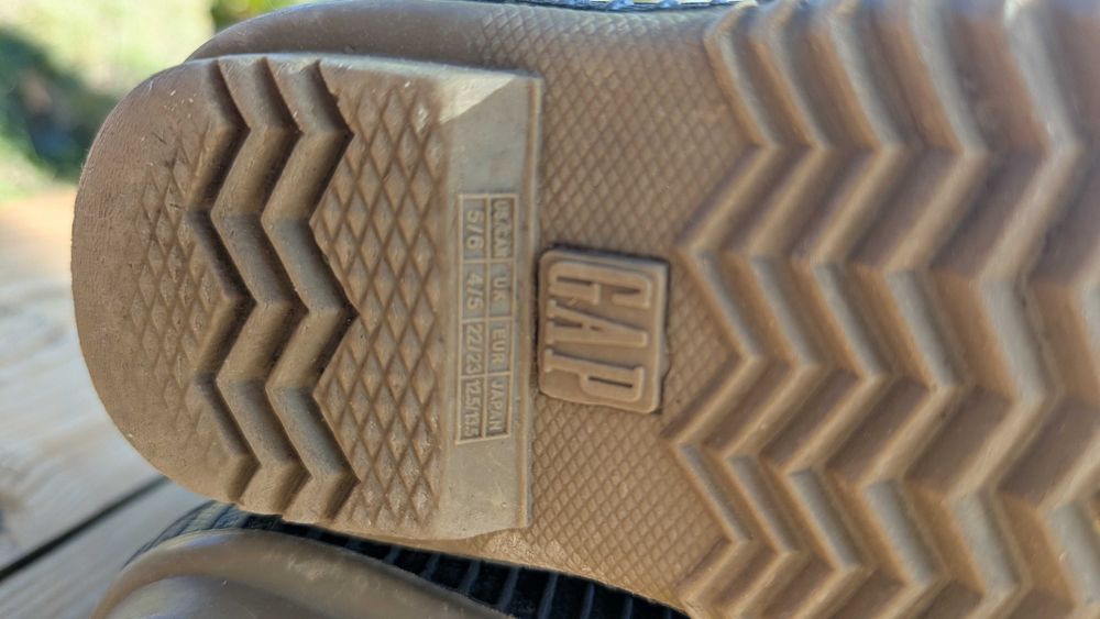 Детски зимни непромокаеми ботуши GAP - 22