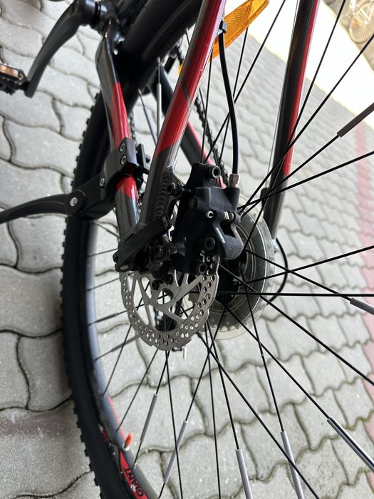 Bicicleta Giant Talon 3.  Roti 27.5