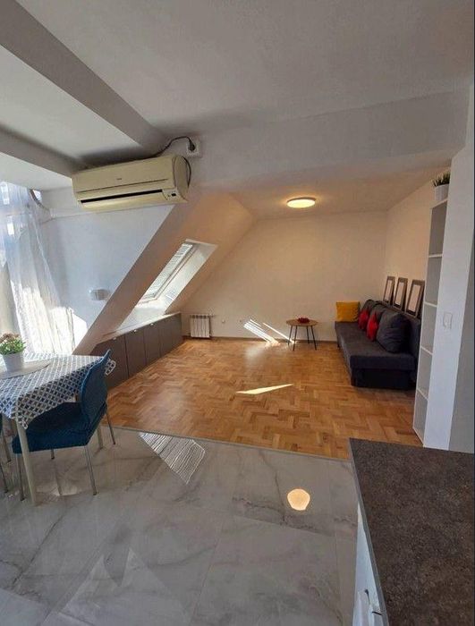 Дава се под наем Двустаен апартамент в София, Младост 1А - 55 кв.м за 611.49 € - Снимка #3