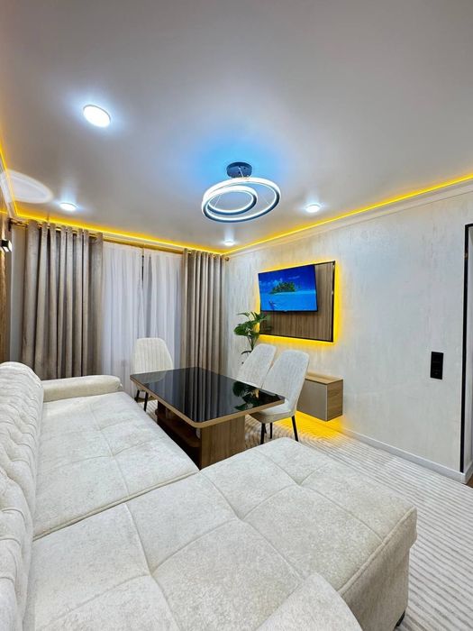 Продаётся ул. Мукимий 1в2/5/5 Кирпич.