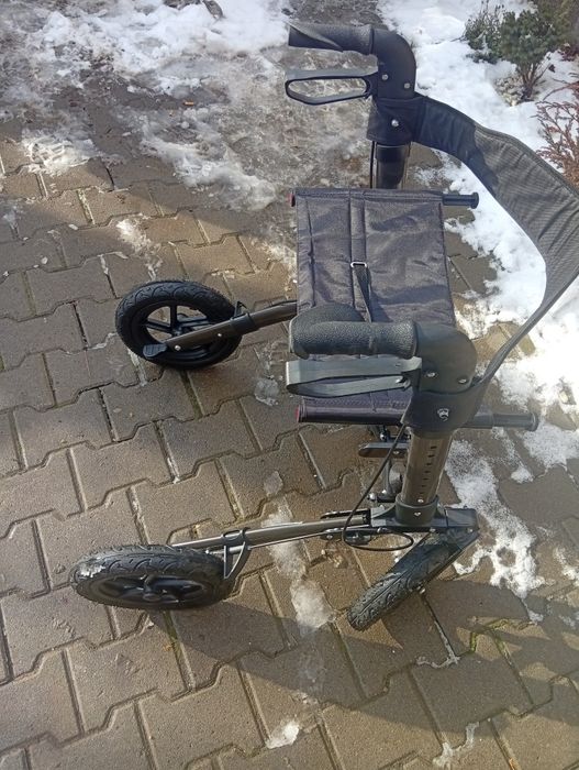 Cadru de mers pliabil,