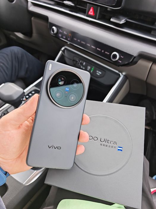 Vivo X200 ultra 16/512 GB
