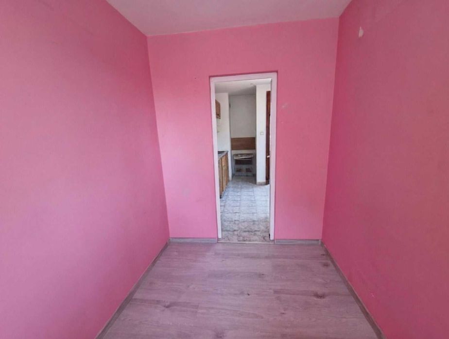 ж.к. Сторгозия - двустаен с гараж