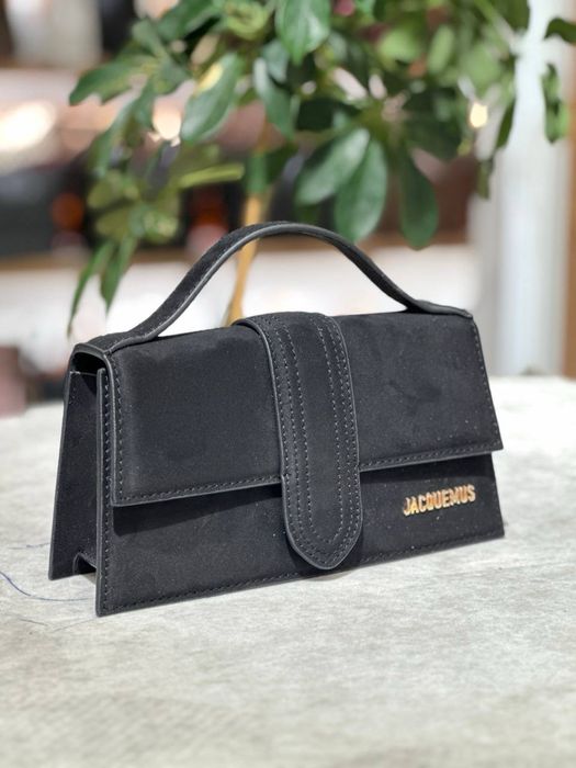 Geanta Jacquemus Noua !!! Dimensiuni 24/13 !!!