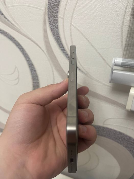 iPhone 15 pro max garantiyasi ba