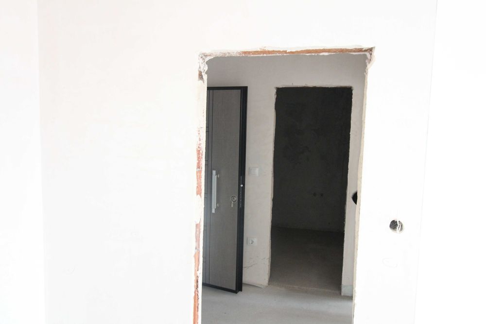 Продава се Двустаен апартамент в Пловдив, Южен - 75 кв.м за 1160 €/кв.м - Снимка #7