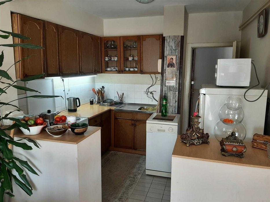 Дава се под наем Тристаен апартамент в Пловдив, Западен - 92 кв.м за 336.6 € - Снимка #4