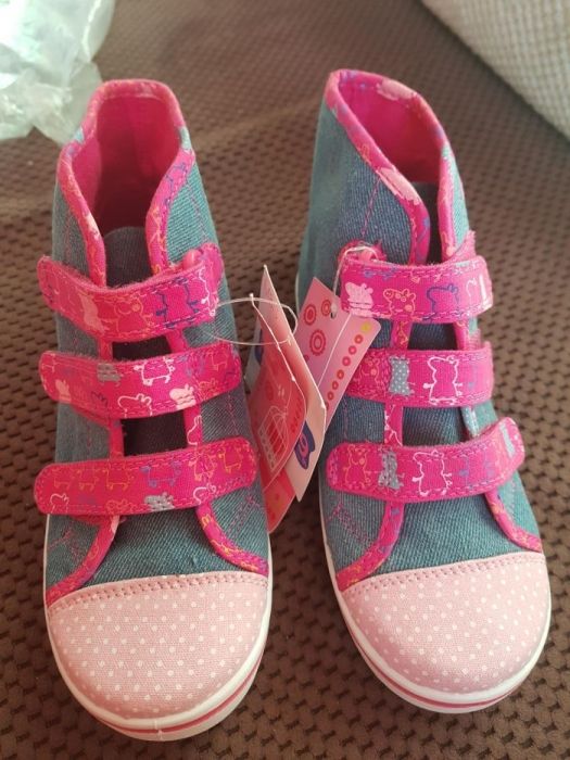 Чисто нови кецове на Mark and Spencer, uk13