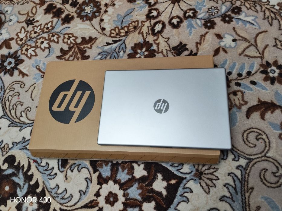 Ноутбук HP 15 (FC0171NIA)