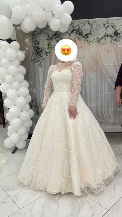 Платье свадебное