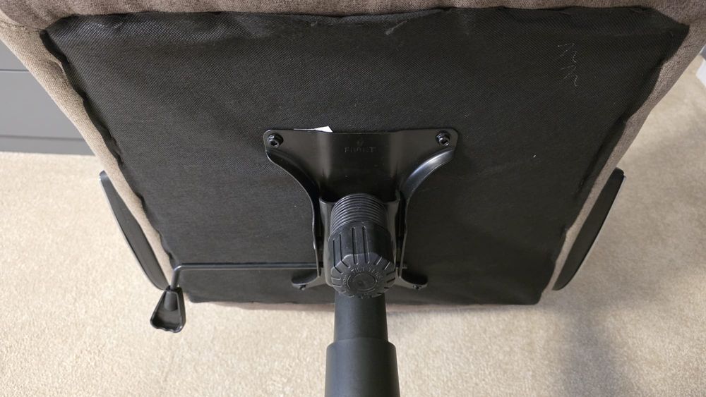 Scaun birou Claudia Momax