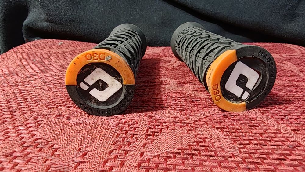 Части и аксесоари