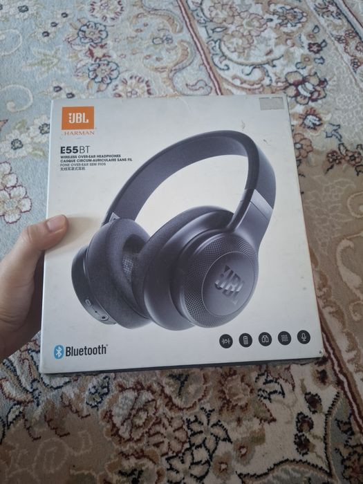 Наушники JBL E55BT