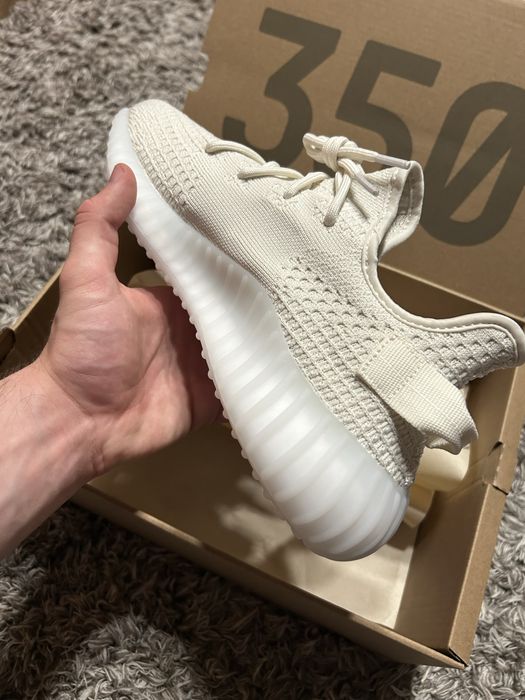 Adidas YEEZY Boost 350 V2 Bone