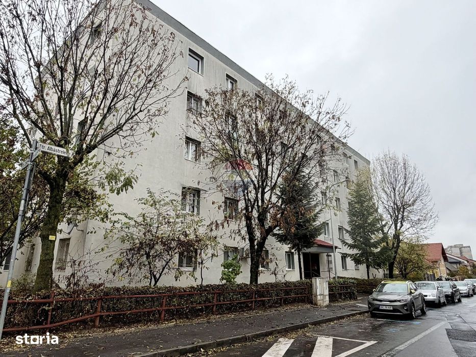 Cameră de cămin cu baie proprie – zona Florilor – ITC | COMISION 0 % |