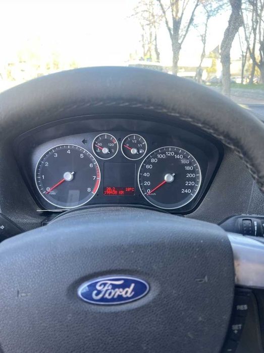 Vand Ford Focus 2006