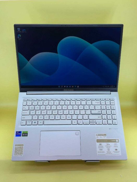Asus VivoBook 16X  i9 RTX 4050