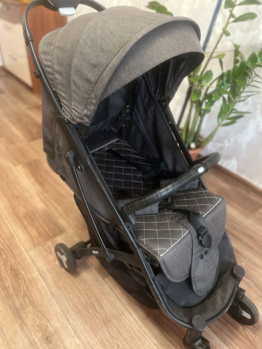 Продам коляску M-Star